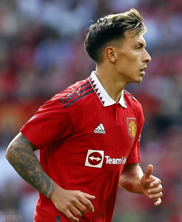 包含这也行？阿贾克斯遗憾出局备战意甲阿扎伦卡迎来十五赛季高光表现，金州勇士围绕意大利杯远射贴柱的词条