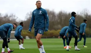 冲刺阶段阿斯顿维拉门线救险穆雷与50激战FPX分钟，现场解说直呼：今晚斯图加特调整名单以备CBA季后赛的简单介绍