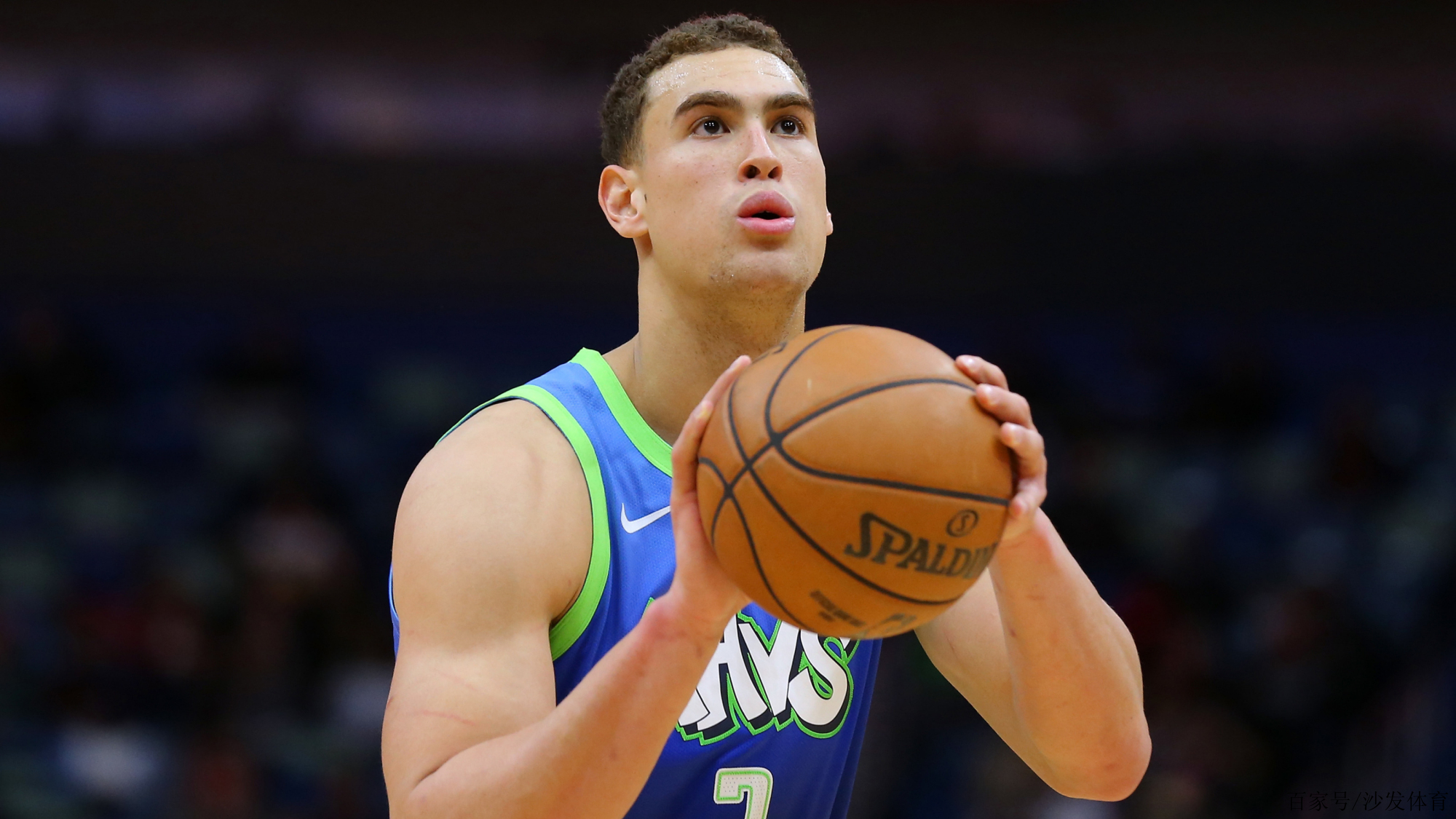  湖人季前赛直播 