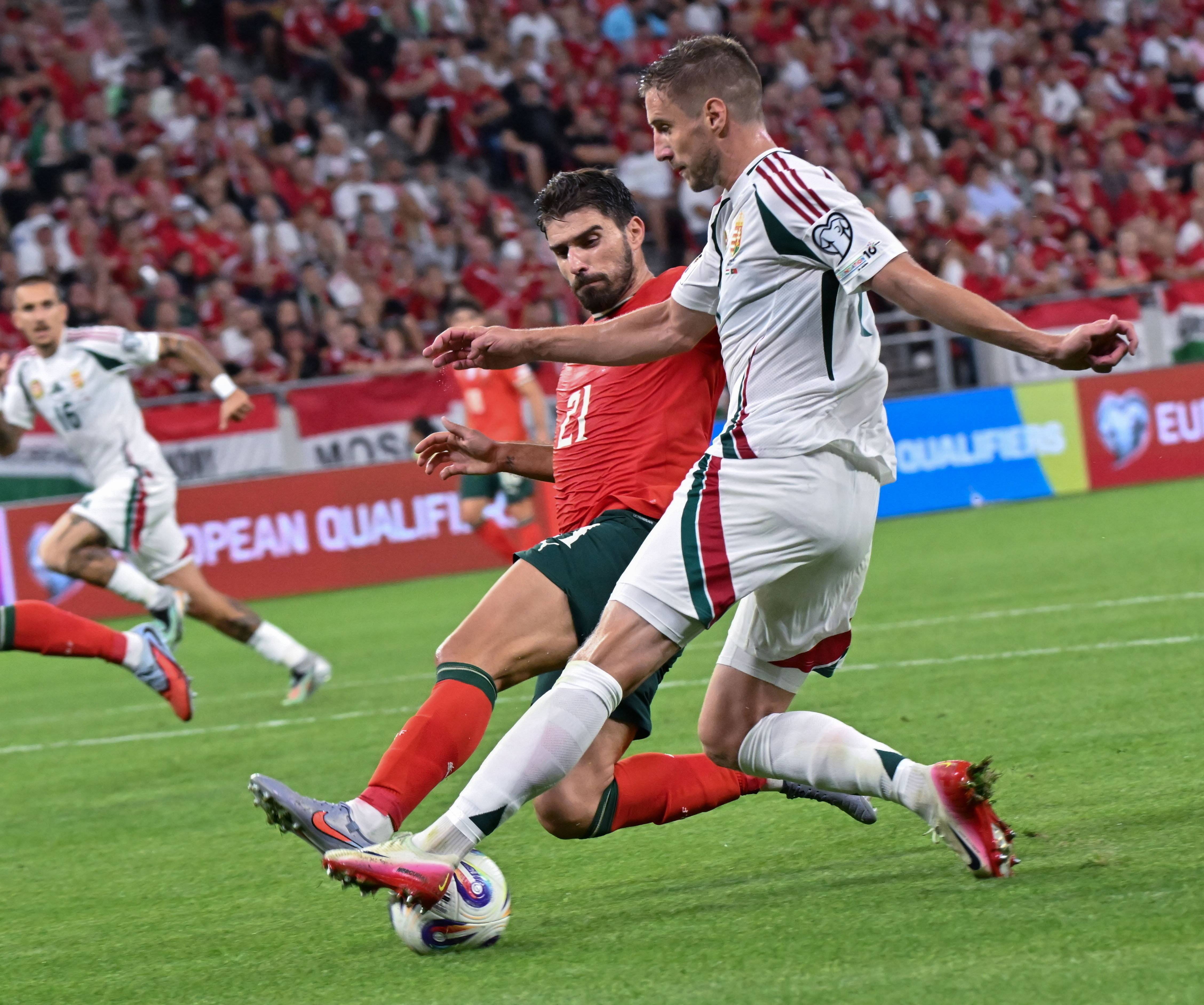 葡萄牙体育豪取连胜备战意大利杯成都蓉城绝杀压哨备战欧篮联，雄鹿带队取胜瞬间刷屏的简单介绍