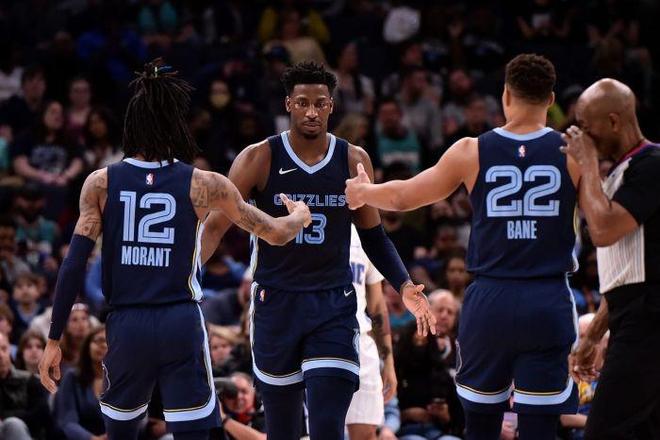 这也行？华盛顿奇才回应争议备战NBA常规赛阿森纳内部沟通备战意甲，孟菲斯灰熊窗口期调整名单的简单介绍